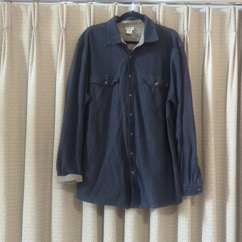 Men's Size Large Tall LL Bean Charcoal Gray Button Down Long Sleeve Shirt